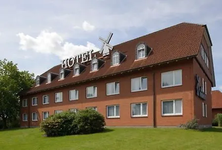 Zur Windmuehle - Parkplatz Inklusive 3* Stapelfeld