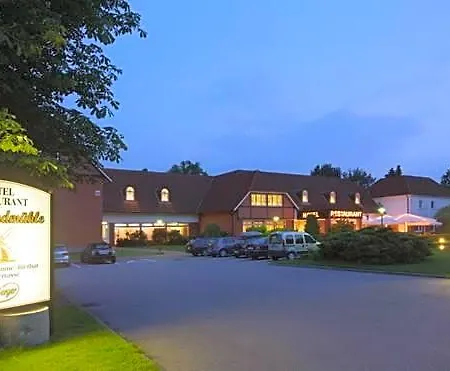 호텔 Zur Windmuehle - Parkplatz Inklusive 3*