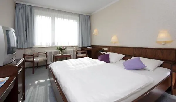 Hotel Zur Windmuehle - Parkplatz Inklusive 3*