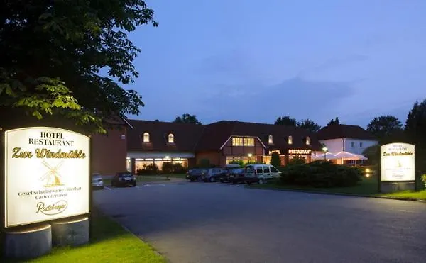 Hotel Zur Windmuehle - Parkplatz Inklusive Stapelfeld