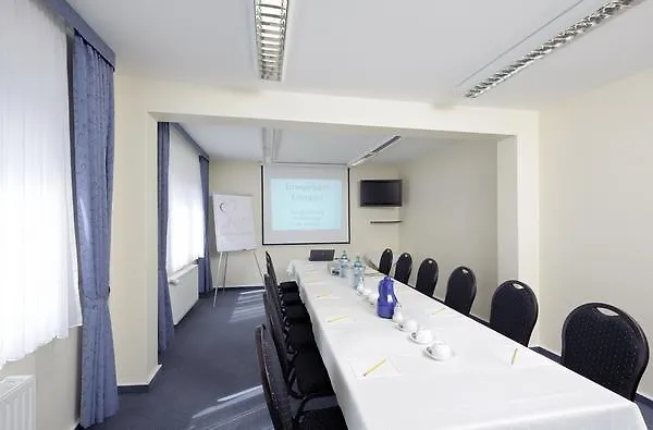 Zur Windmuehle - Parkplatz Und Fruehstueck Inklusive - 3* Stapelfeld